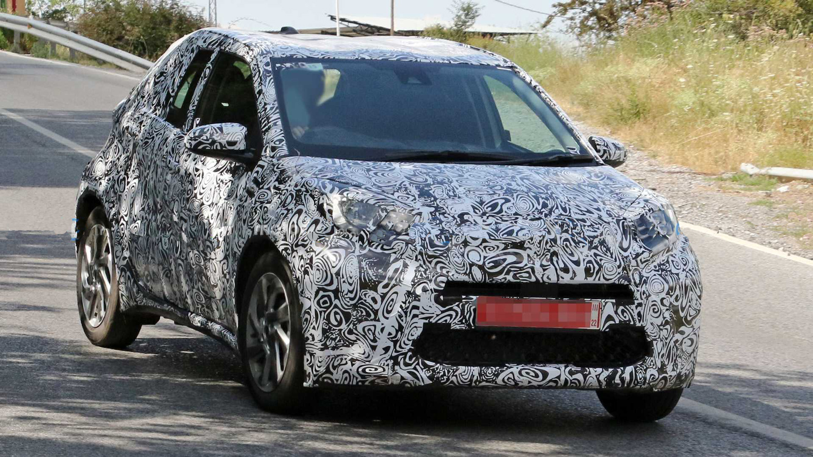 Συνεχείς οι δοκιμές εξέλιξης στο δρόμο για το νέο Aygo, με την Toyota να ετοιμάζεται να κάνει την πρώτη επίσημη παρουσίαση του στο τέλος του έτους ή σ